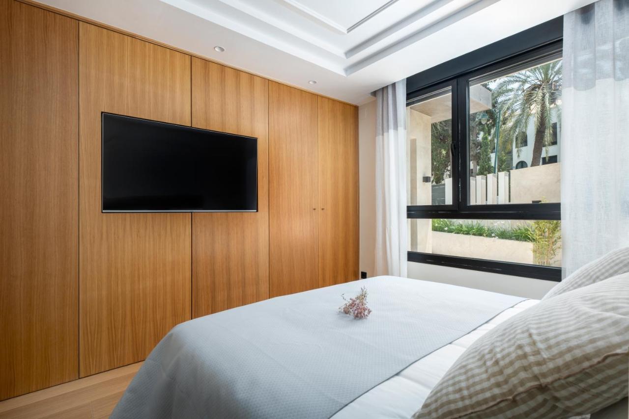 Apartamentos La Zagalilla Málaga Dış mekan fotoğraf