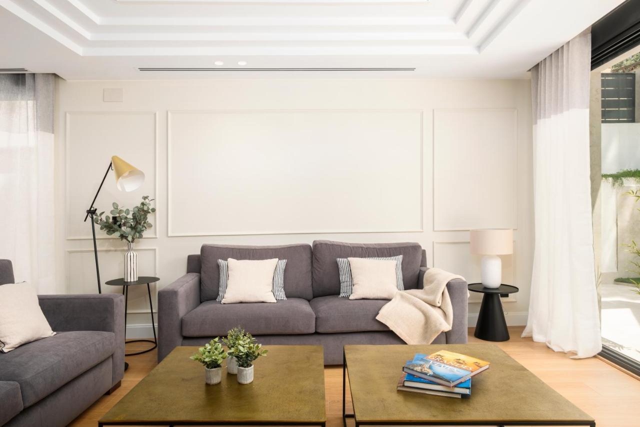 Apartamentos La Zagalilla Málaga Dış mekan fotoğraf